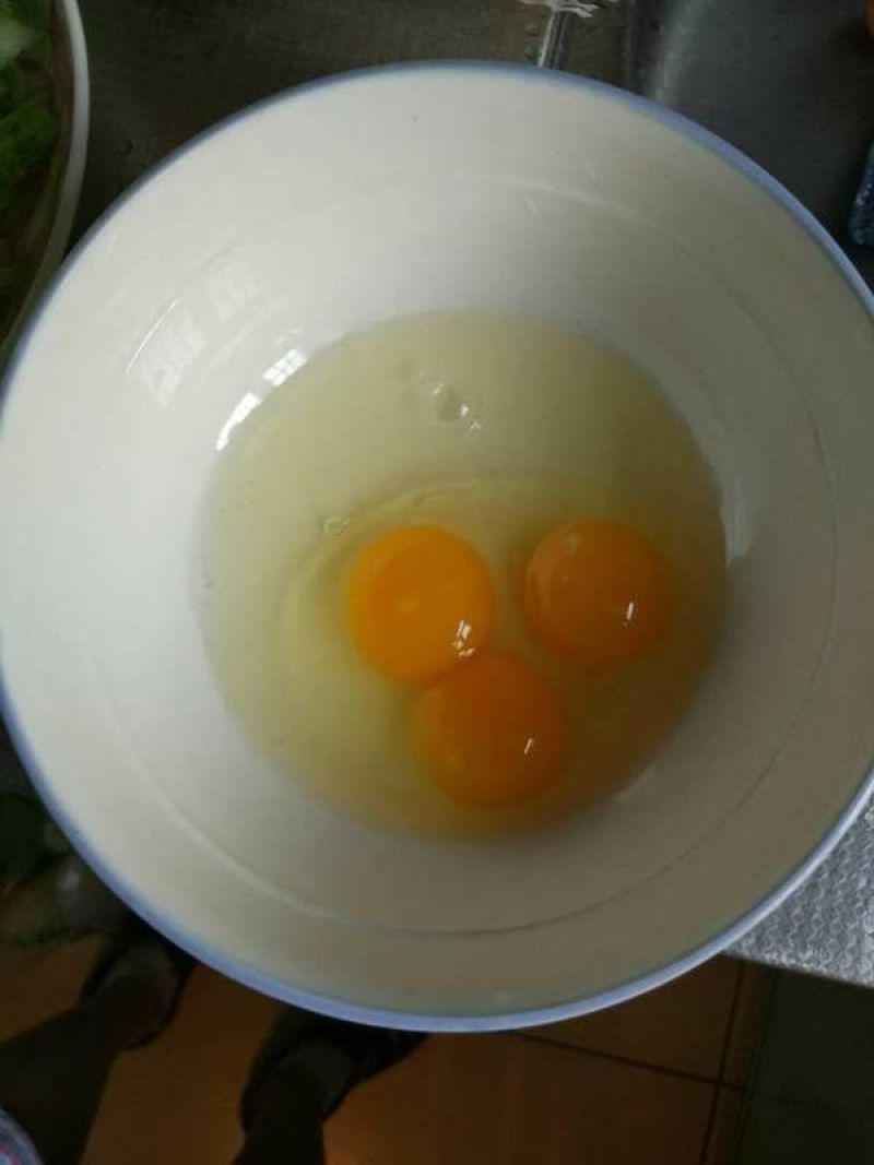 土鸡蛋食用50g以下