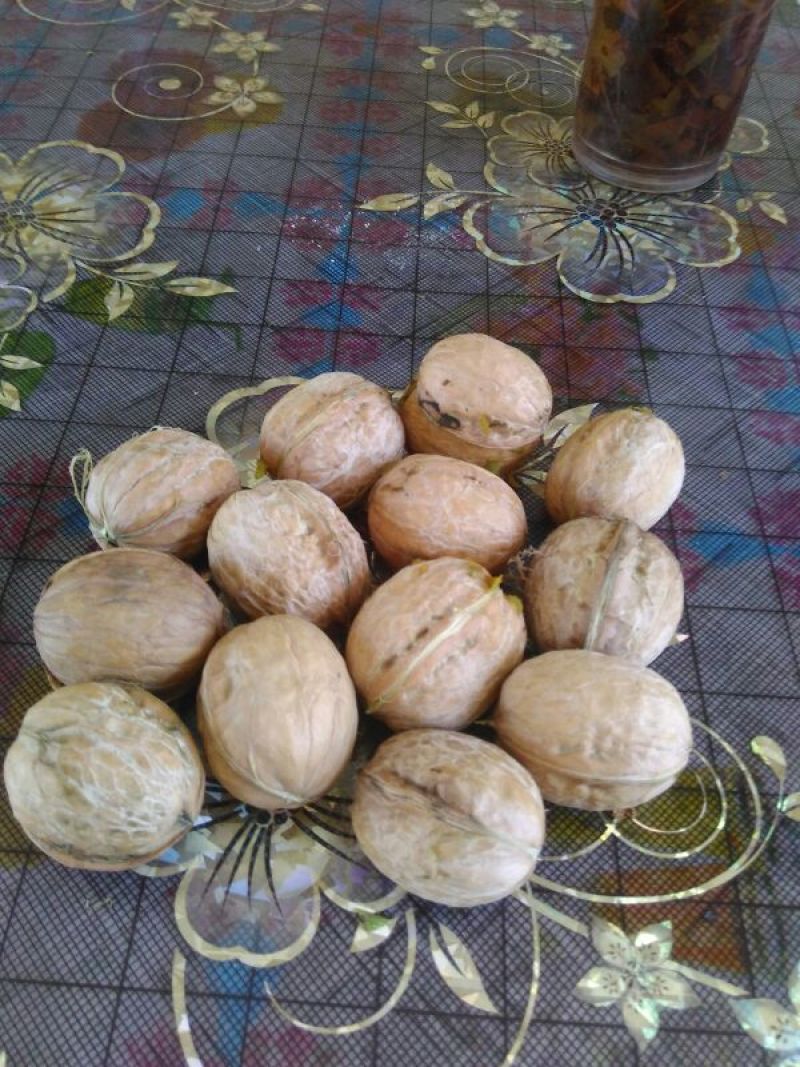 核桃去皮