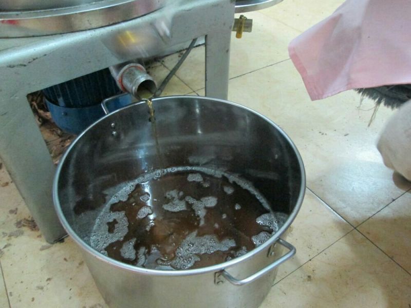 压榨菜籽油三级