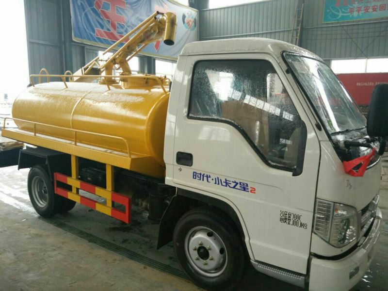 吸粪车
