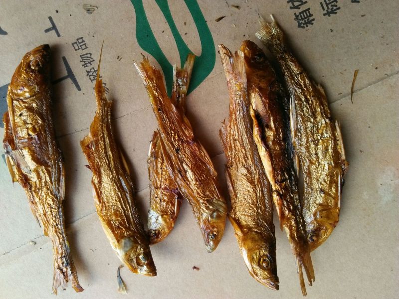 火焙鱼稻谷香味