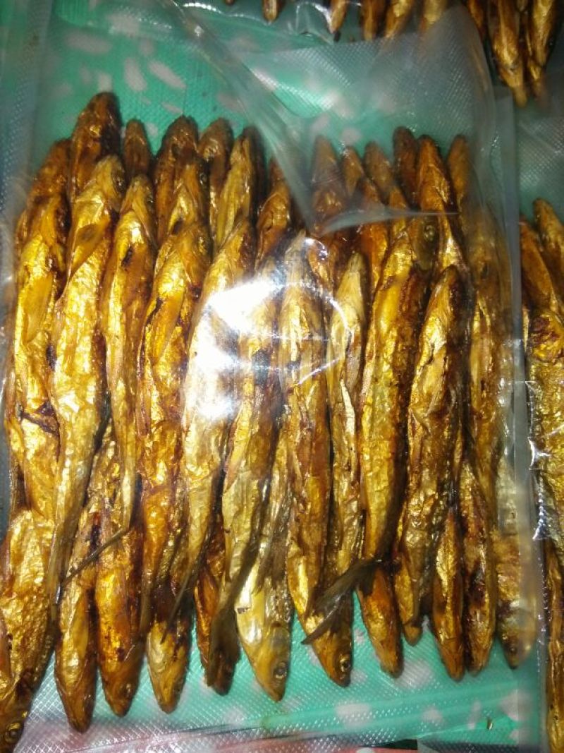 鱼干烤鱼干