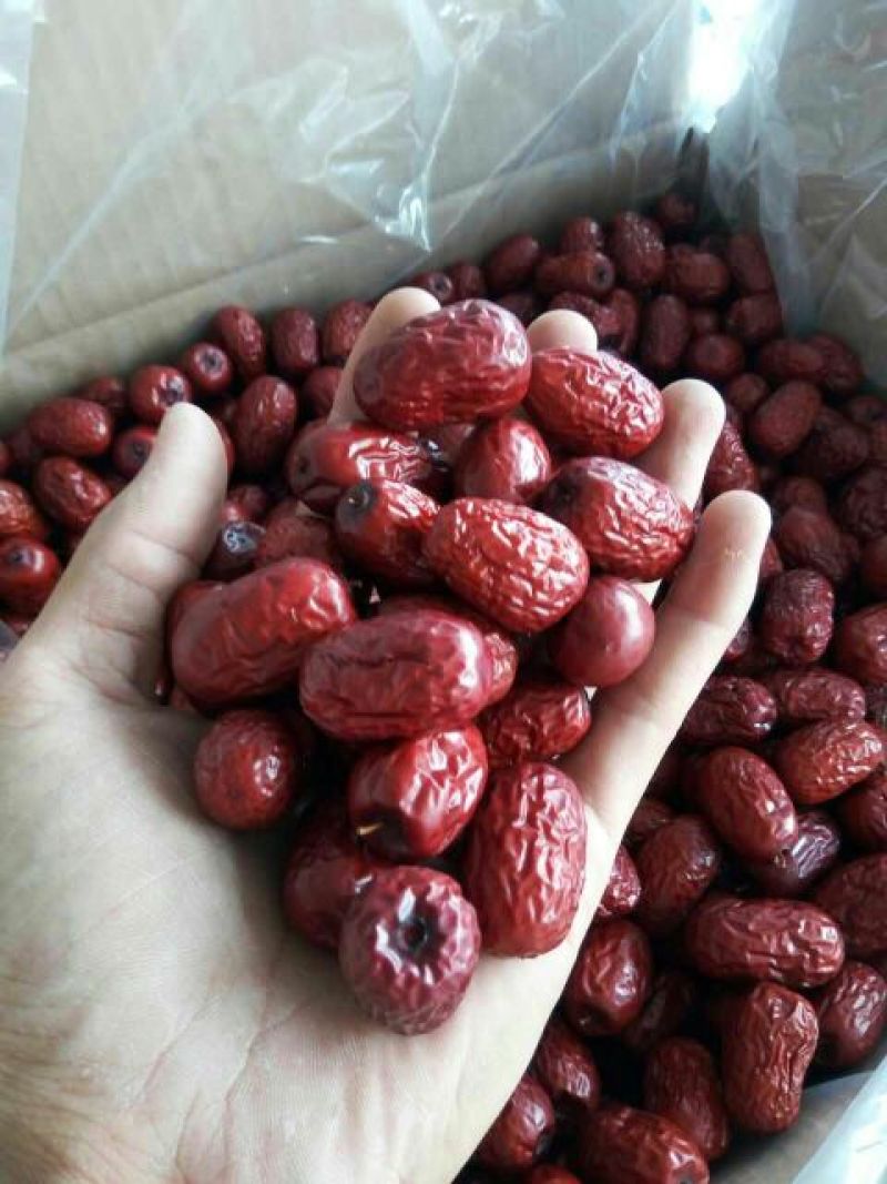 若羌红枣一级干枣核小肉质饱满厂家直发没有中间商