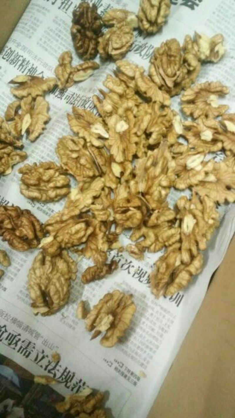 薄皮核桃去皮