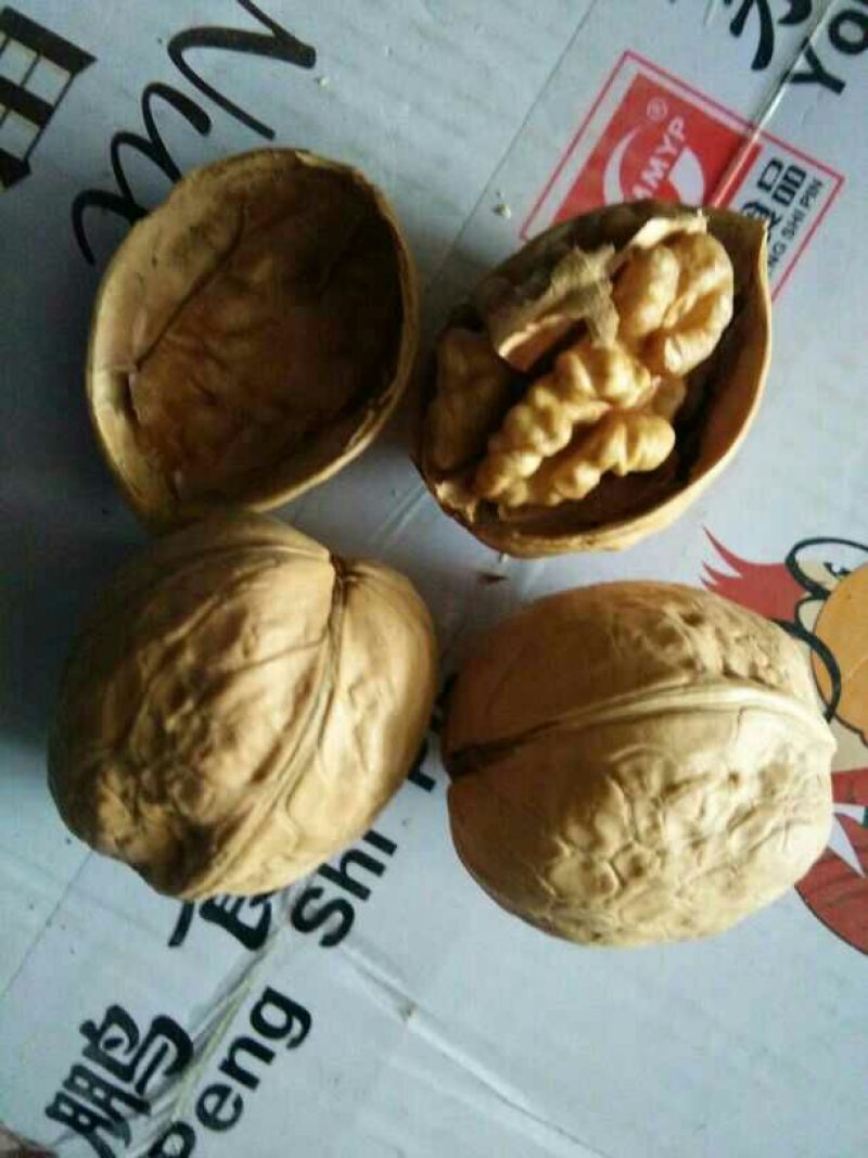 新疆185核桃去皮