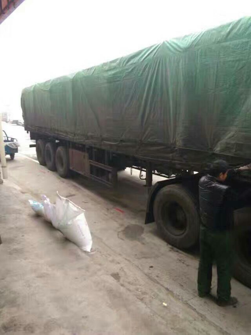 白砂糖散装