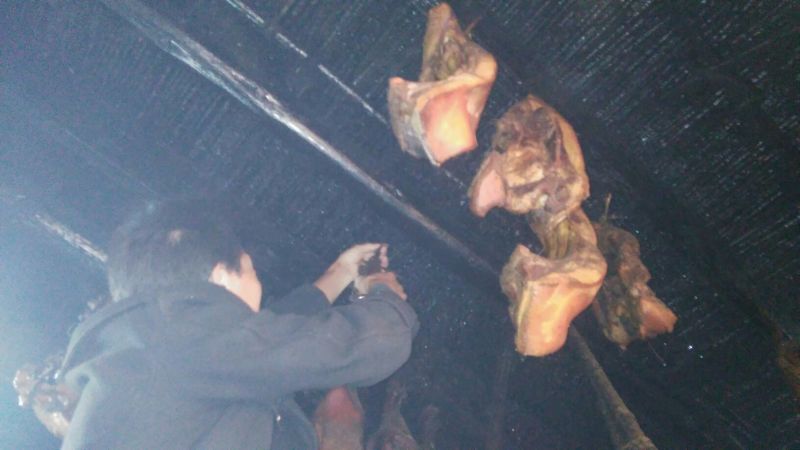 腊肉食用后腿肉加工
