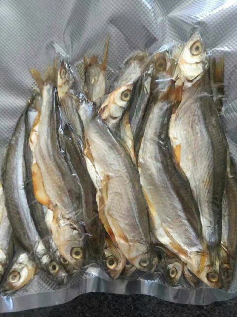 河汊小干鱼