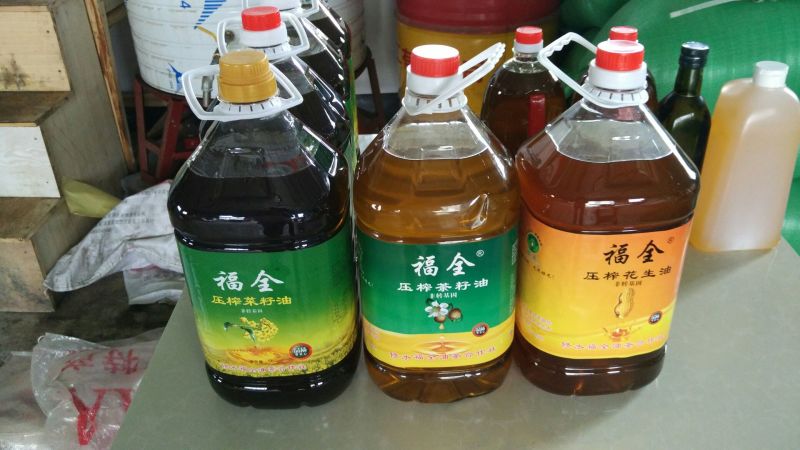 【店家推荐】修水菜籽油一手货源保质保量可视频看货