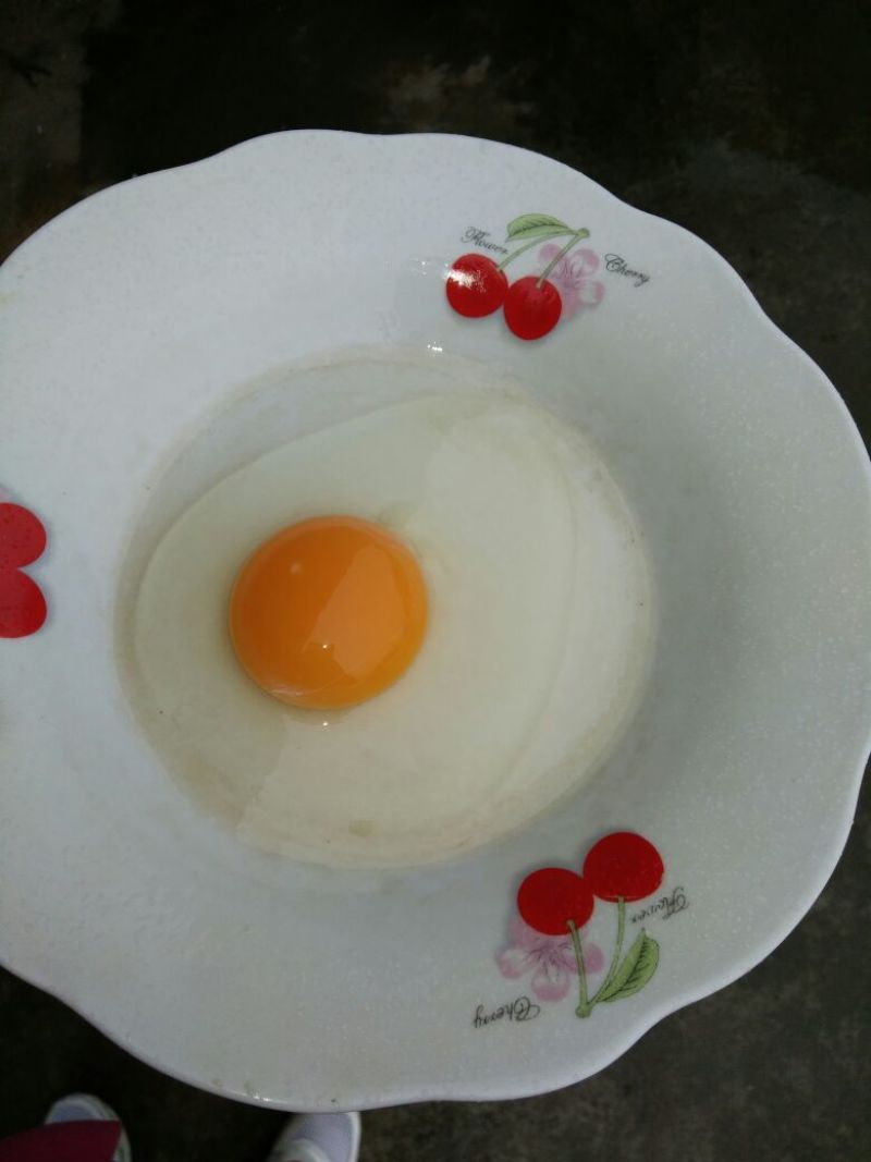 土鸡蛋食用50g以下