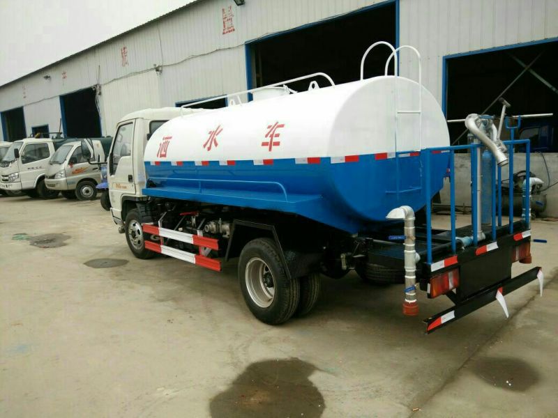 洒水车