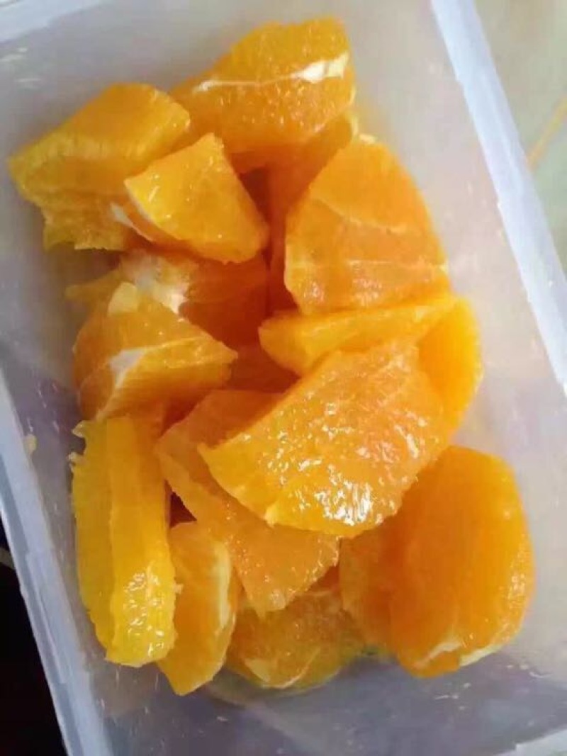 【精品】长虹脐橙皮薄肉多饱满多汁量大从优欢迎选购！