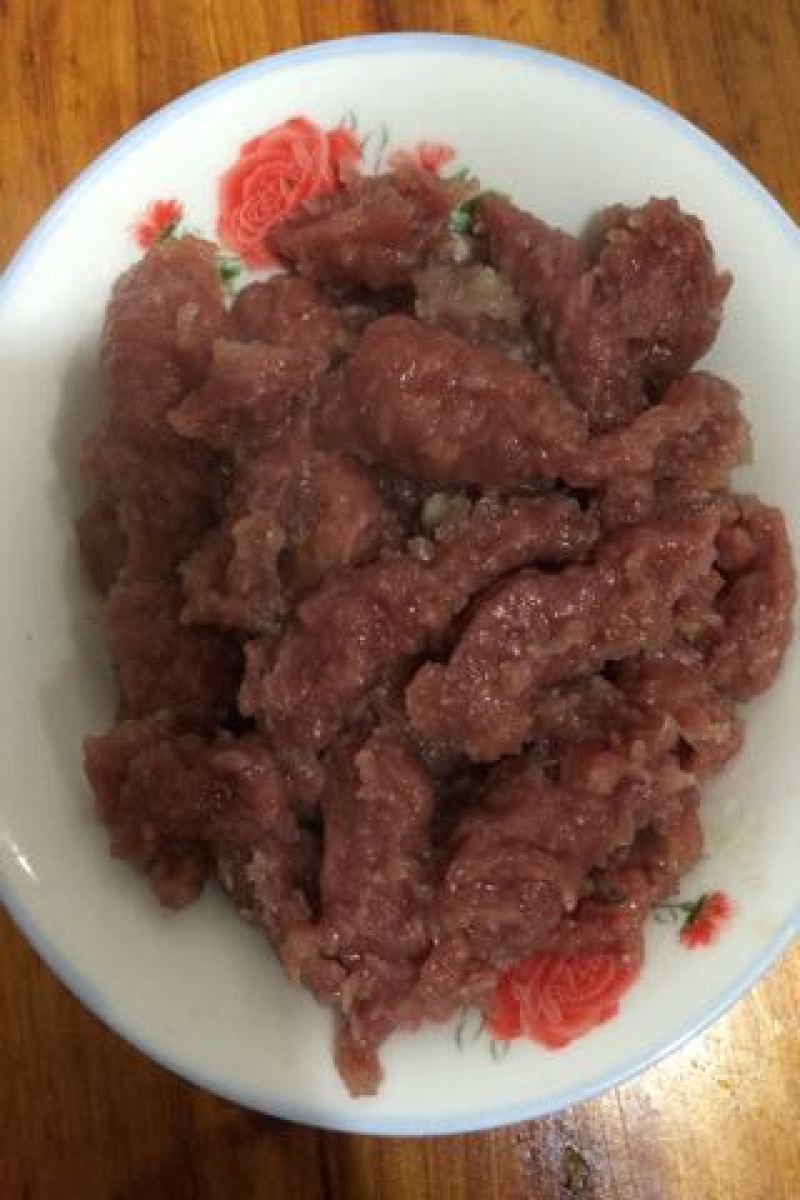 牛肉丸，老水牛肉全手工没有添加剂，放心牛肉丸味道独特