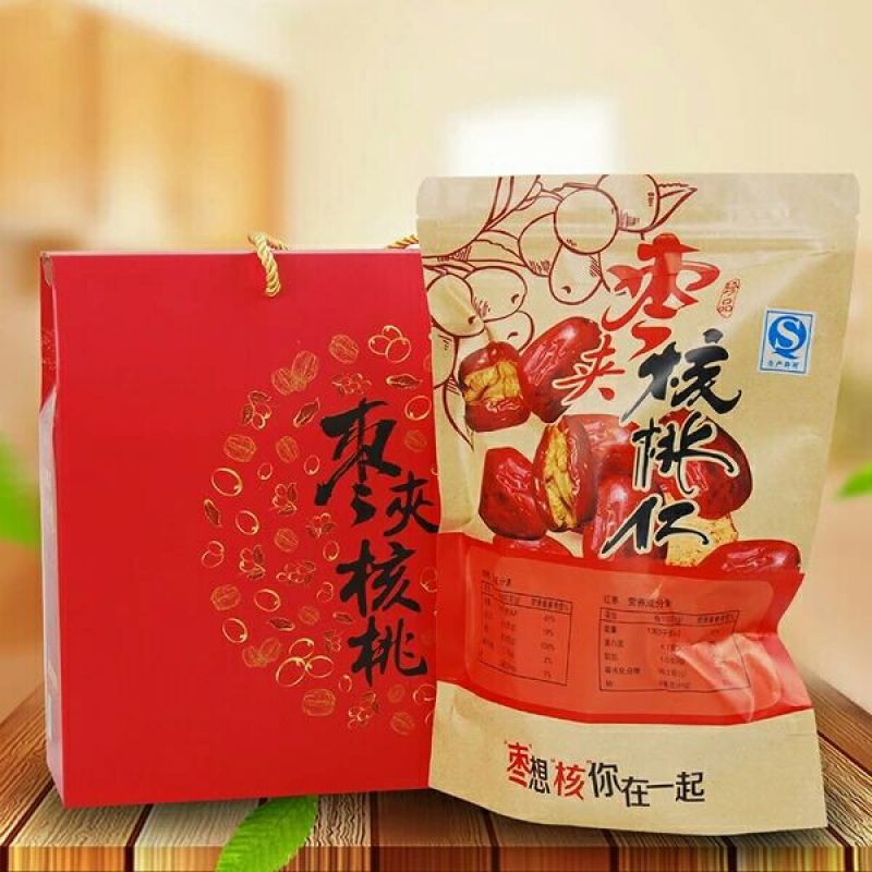 新疆红枣夹核桃袋装1个