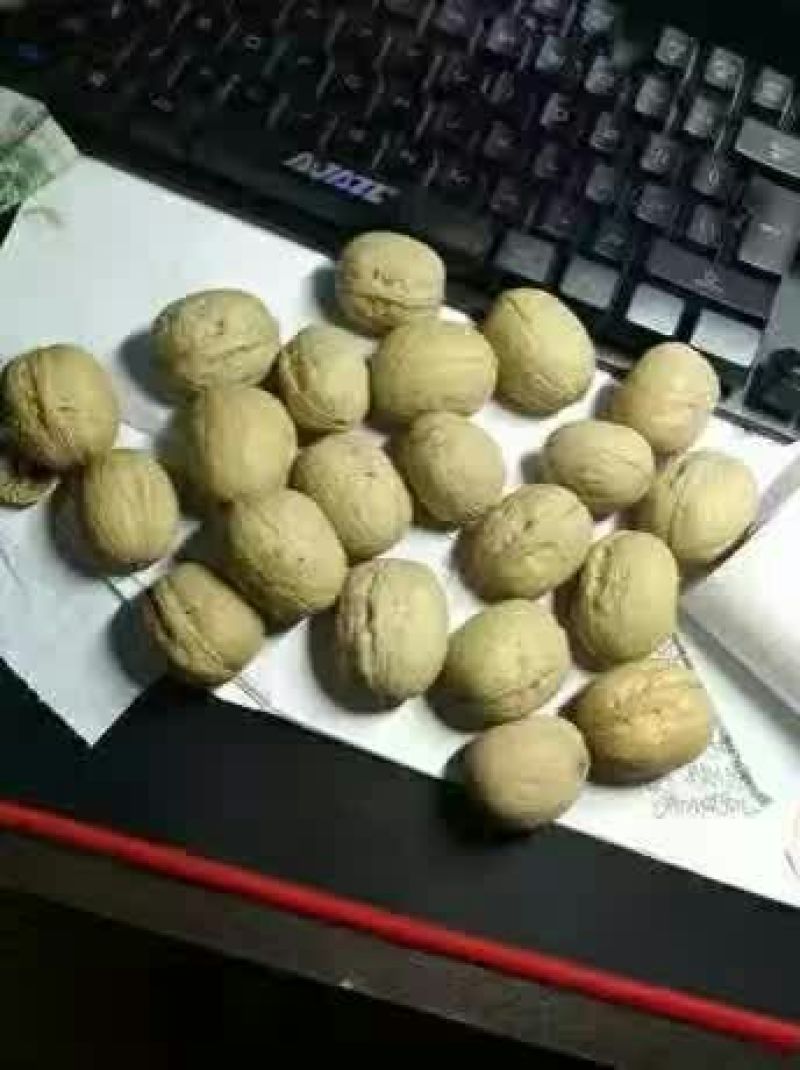 薄皮核桃30mm以上去皮