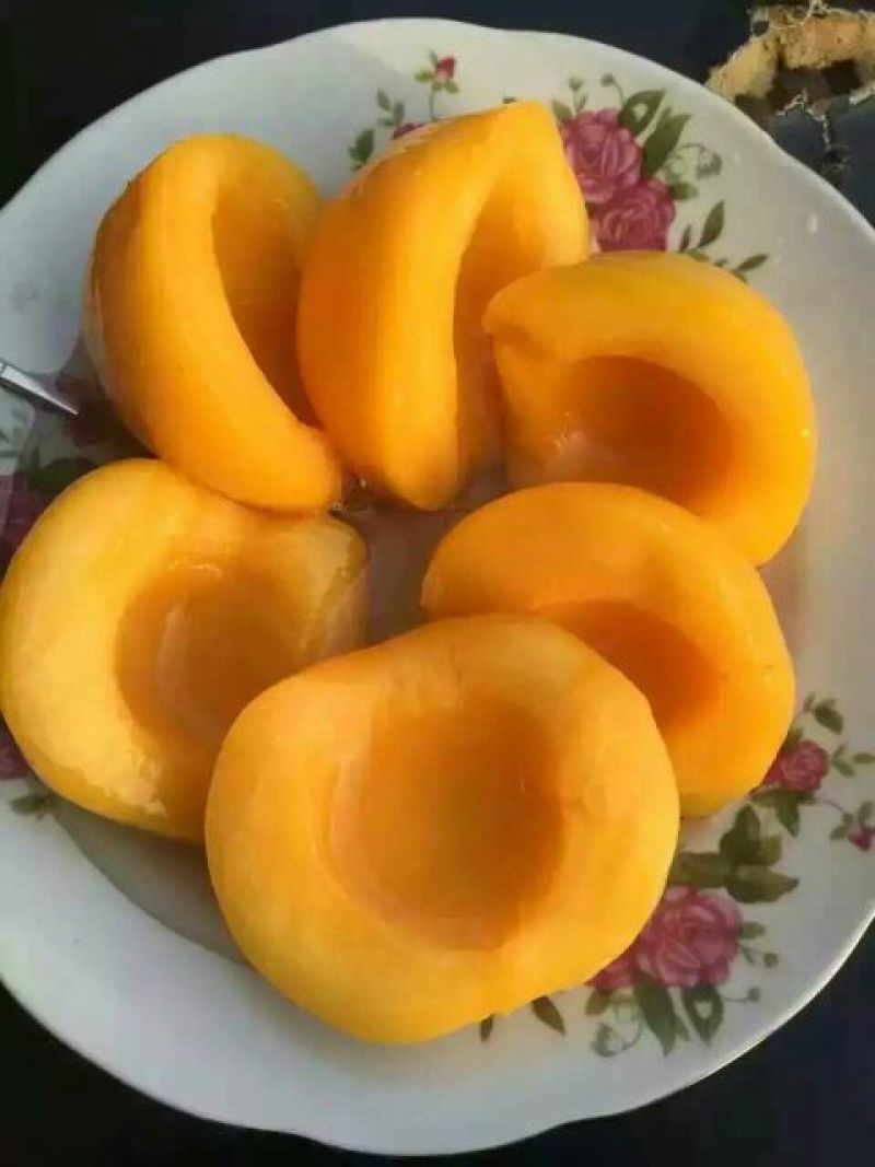 黄桃罐头