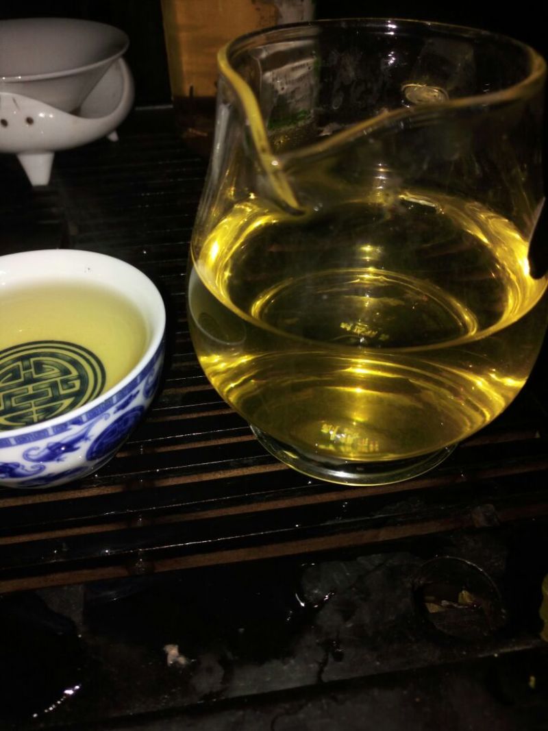 百年大树茶特级