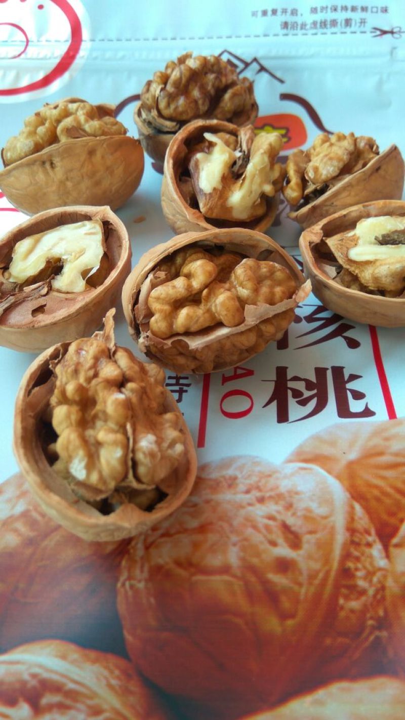 薄皮核桃去皮