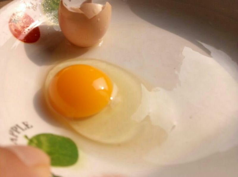 土鸡蛋食用50g以下
