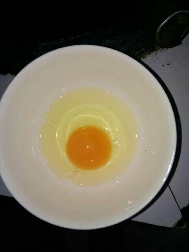 普通鸡蛋食用40~50g