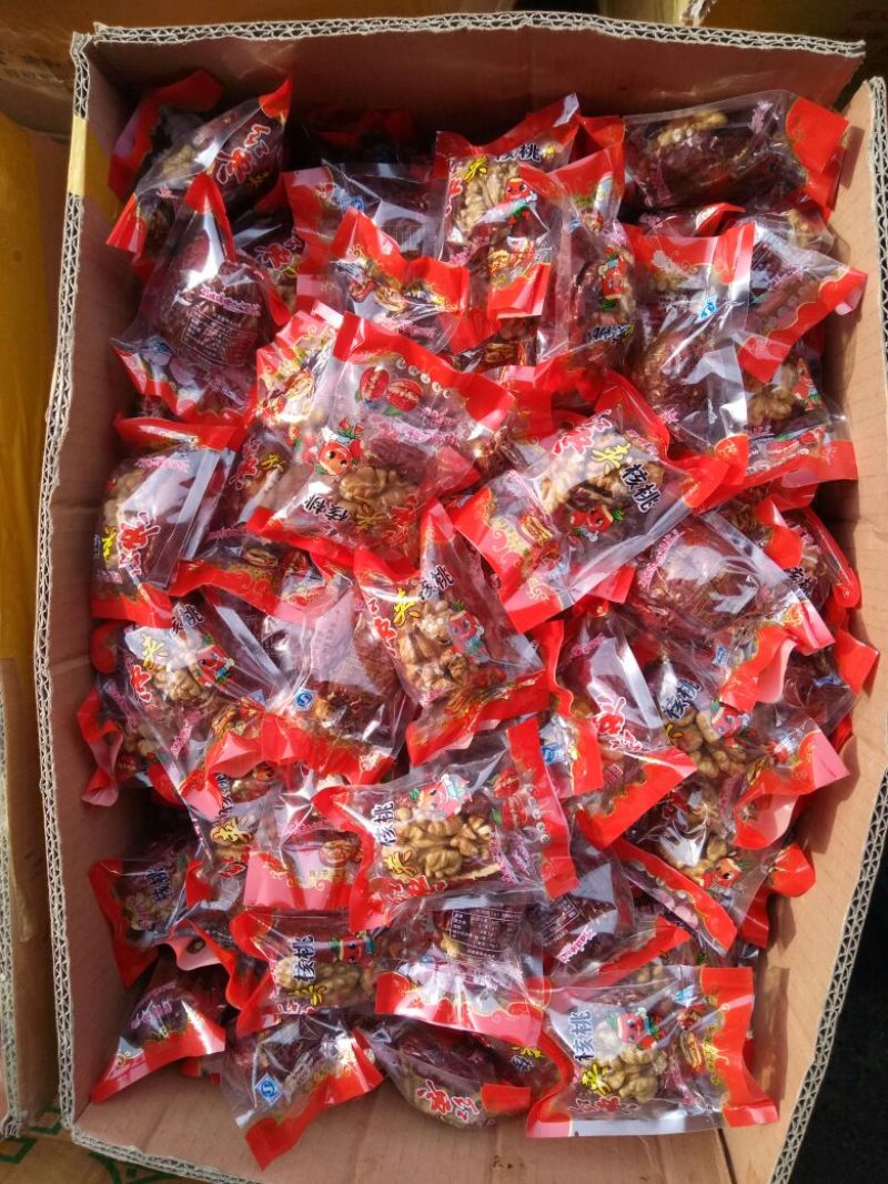 枣夹核桃特级枣+白核桃仁+葡萄干新品精品