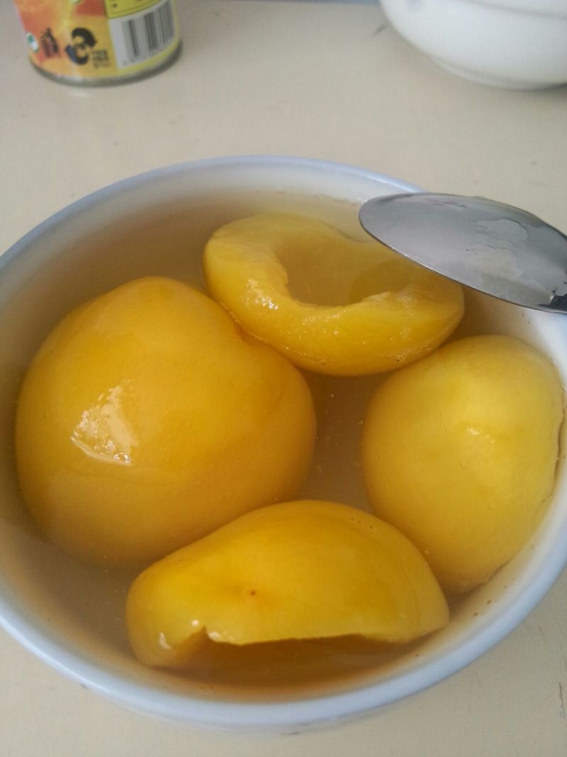 黄桃罐头
