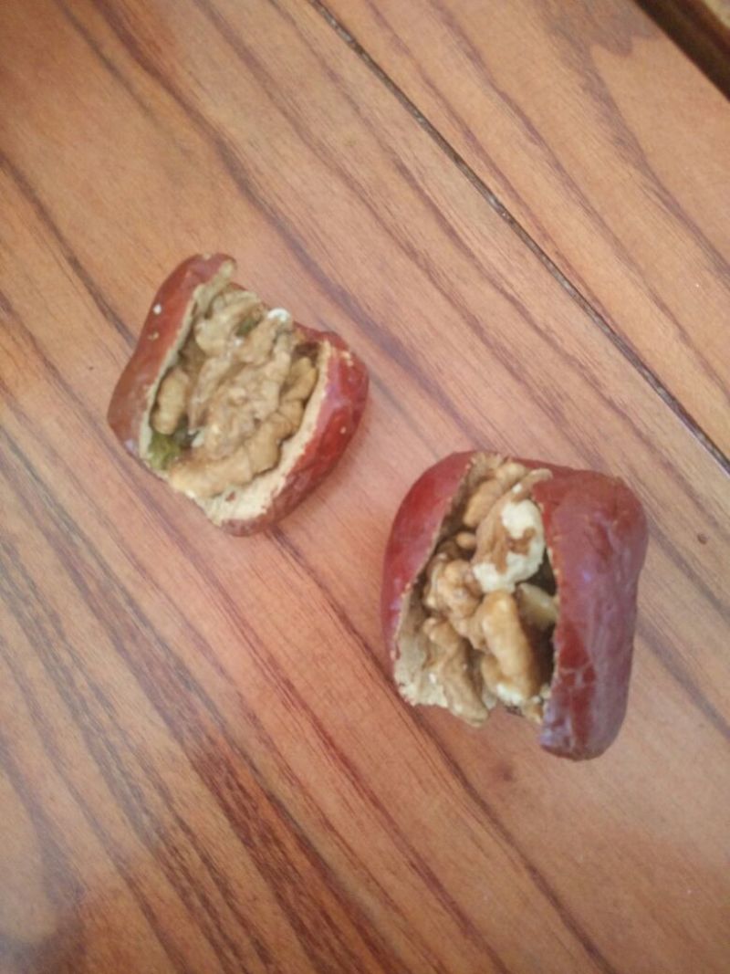 红枣夹核桃2个袋装
