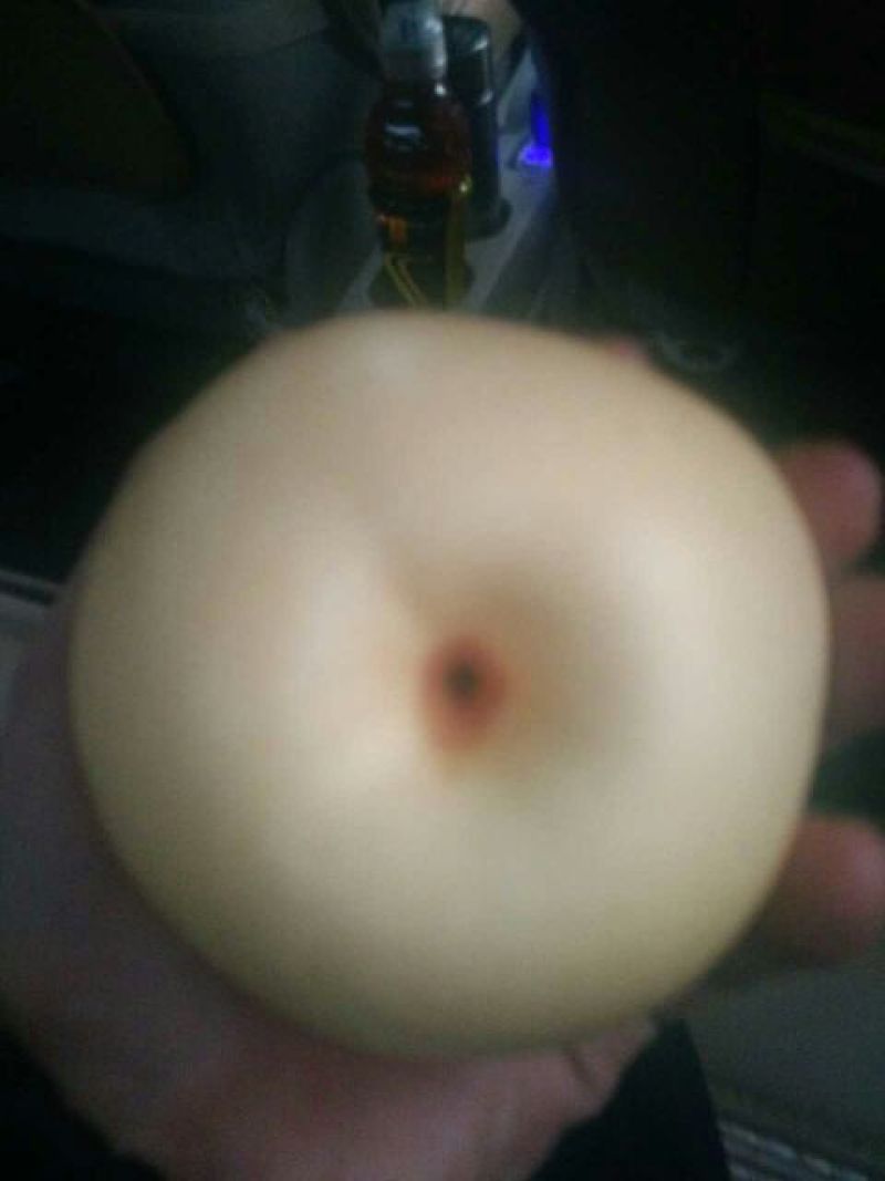 皇冠梨250~300g筐装