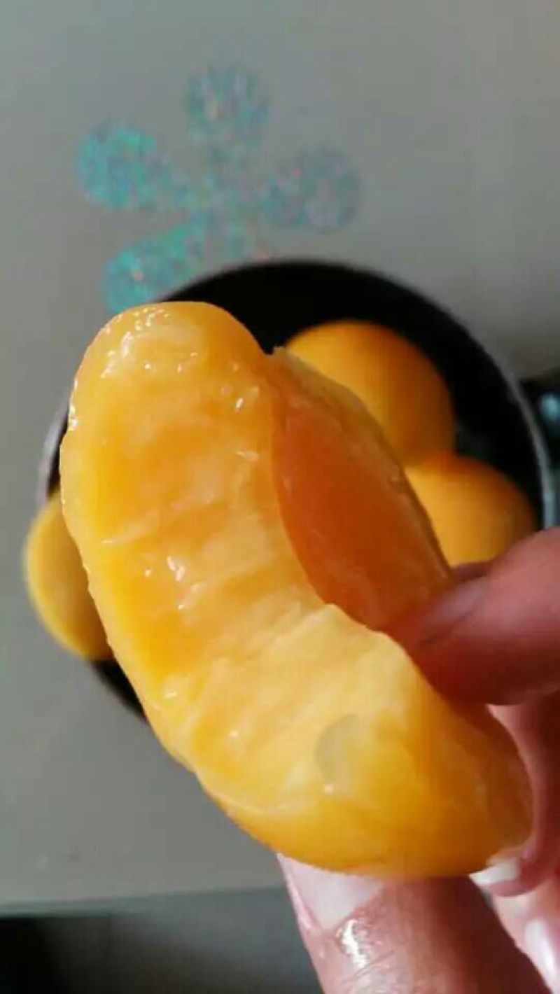 黄桃罐头