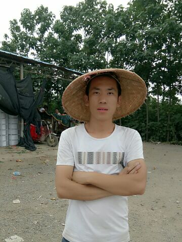 山西运城市万荣县春美桃 65mm以上批发_张斌