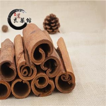 肉桂卷筒选货桂皮道地药材,质优价实,品质保证,药典标准