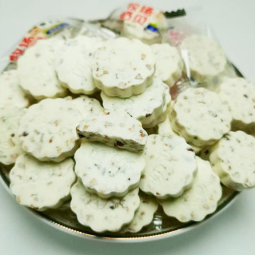 北漠果业新疆奶片干吃奶贝儿童孕妇营养高钙零食100g/罐