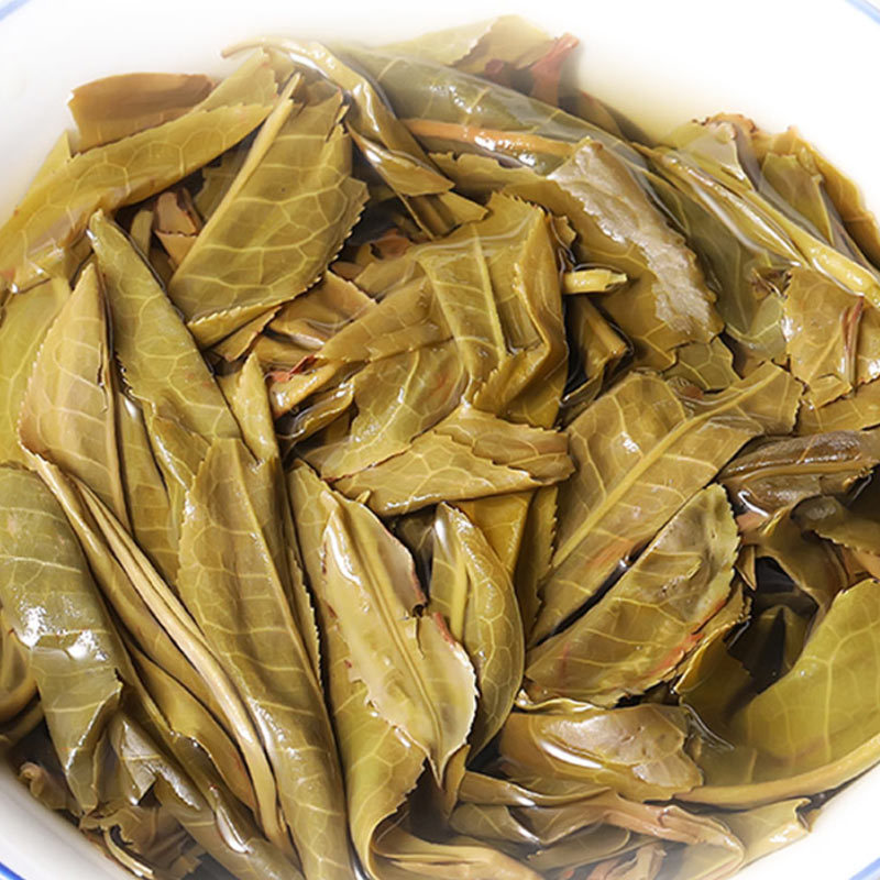 云南普洱茶生茶饼茶357g老曼娥古树生茶
