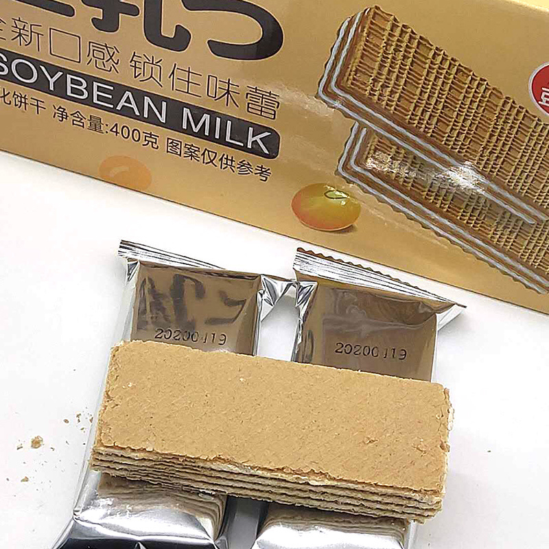 厂家直供盒装豆乳威化饼干450g休闲零食饼干涂层