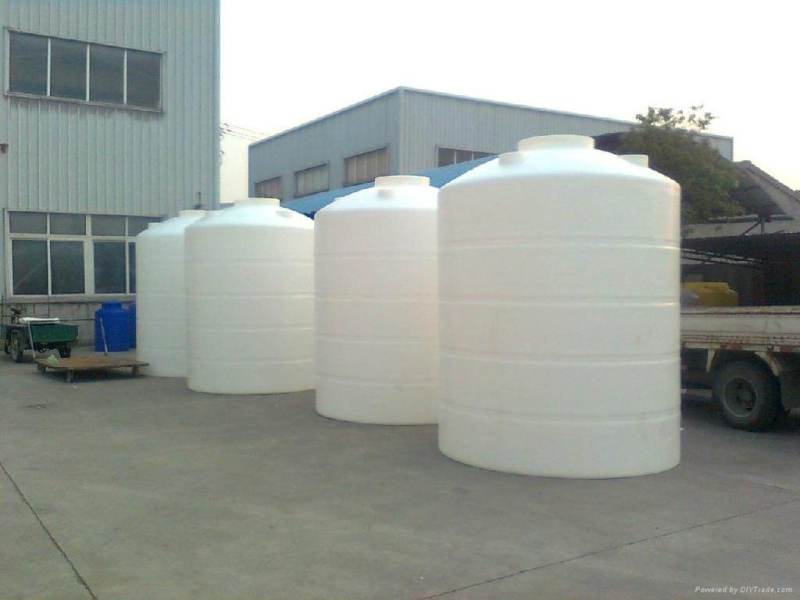 塑料水箱工业塑料储罐化工酸碱储罐灌溉水箱水塔厂家直销