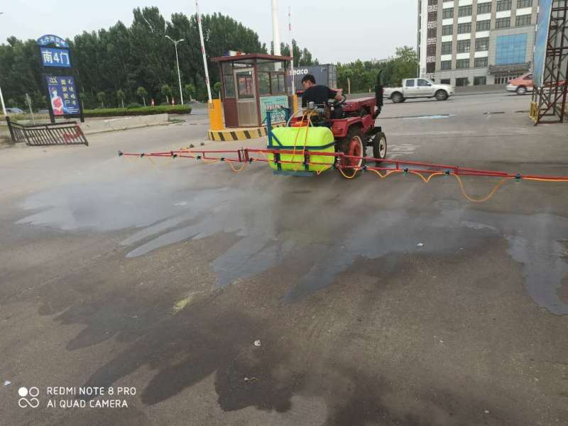 四轮车悬挂自动收管喷雾打药机车载式高杆雾化均匀植保打药机
