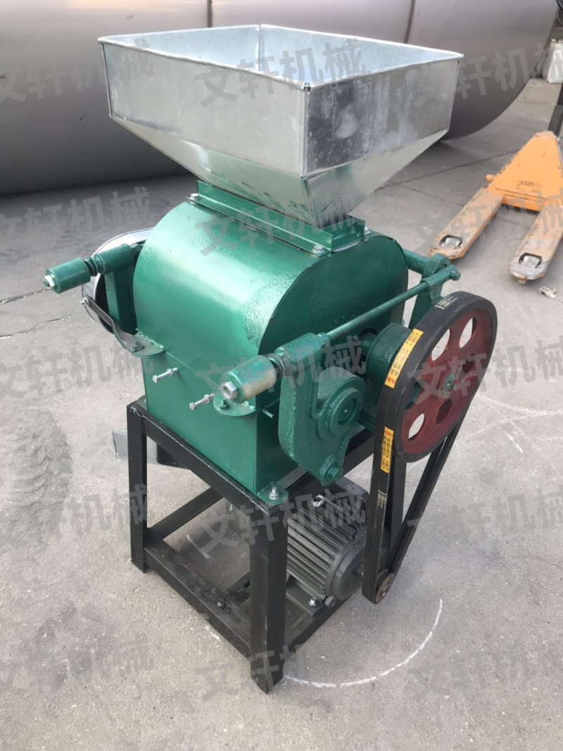 小型家用破碎机的价格文轩牌对辊破碎机高粱大曲专用粉碎