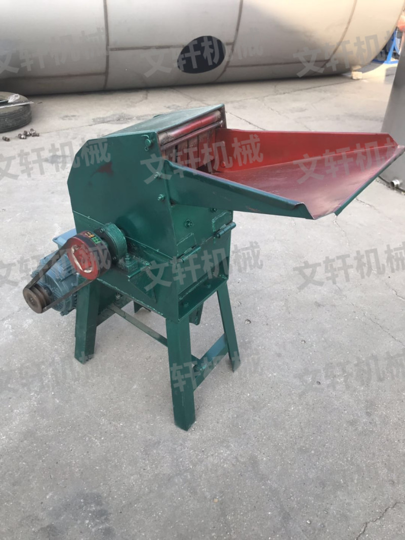 大豆挤扁破碎机的价格文轩牌花生油菜籽脱粒机对辊粉碎机