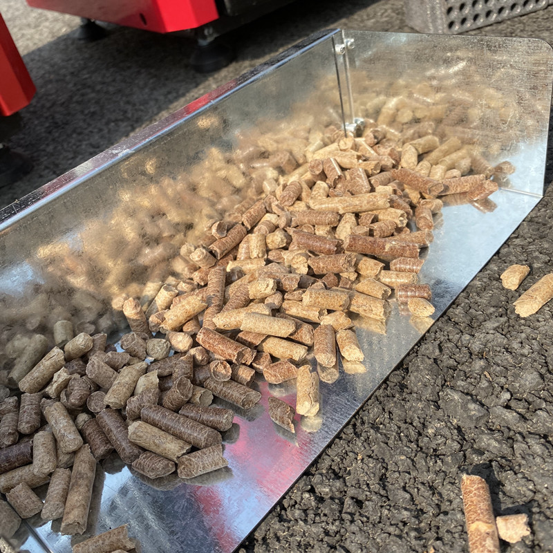 家用自动点火生物颗粒炉智能无烟生物颗粒取暖炉热风炉
