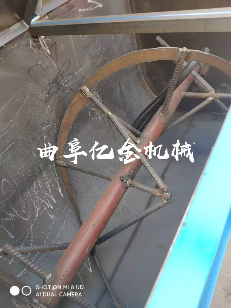 牛羊饲料搅拌机卧式拌草机草料粮食混合拌料机大容量