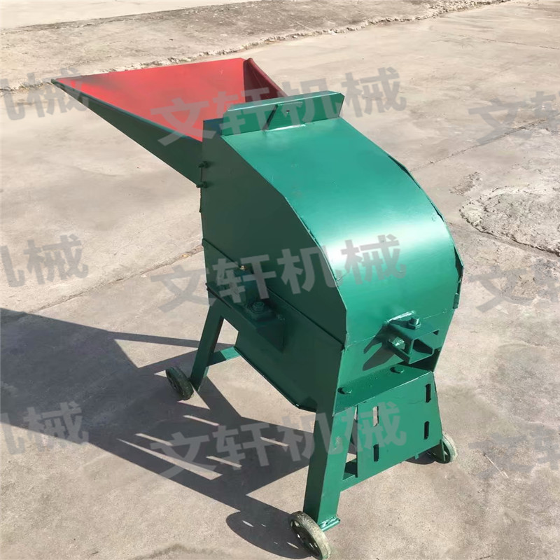 大型秸秆粉碎机的价格自喂式进料粉碎机