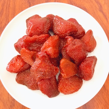 风味草莓干蜜饯果脯网红零食批发水果干