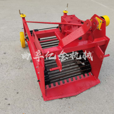 板蓝根收获机四轮车悬挂魔芋收获机深度挖掘洋芋红薯收获机