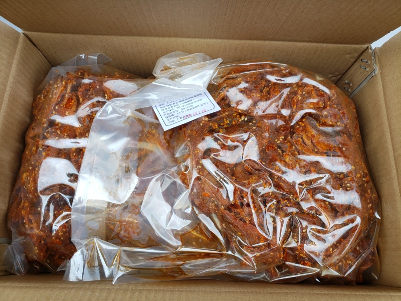 广西特产北海红娘鱼蜜汁香辣味10斤一箱海鲜小吃鱼仔即食