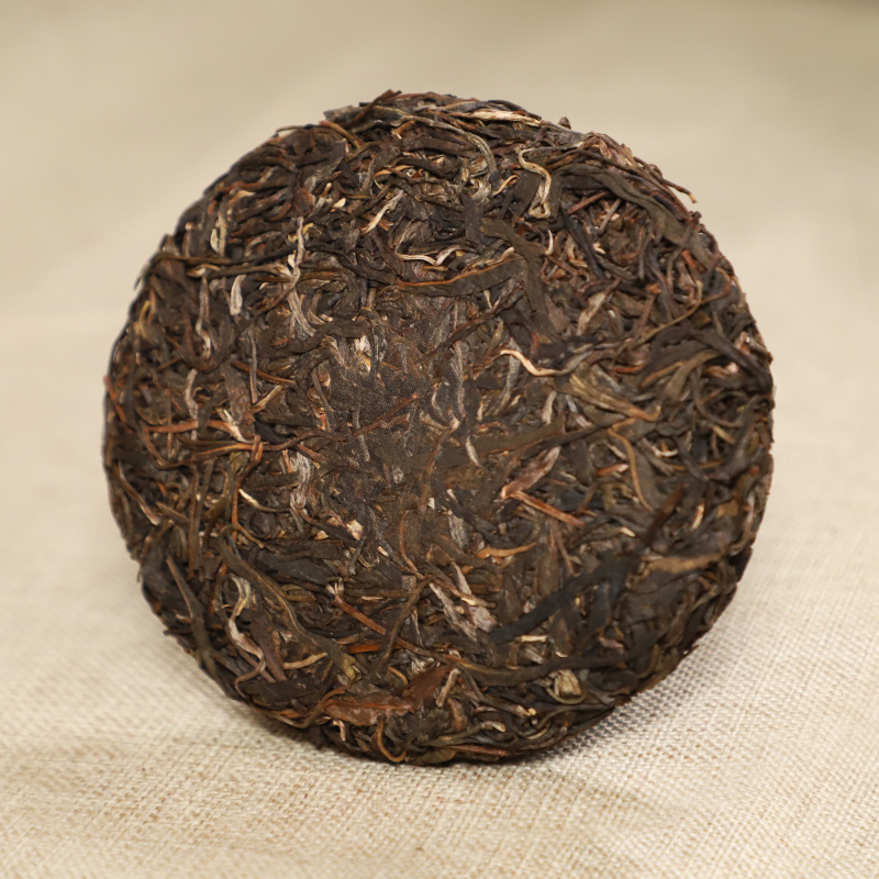 云南正宗普洱茶生茶357g古树普洱茶冰岛茶饼