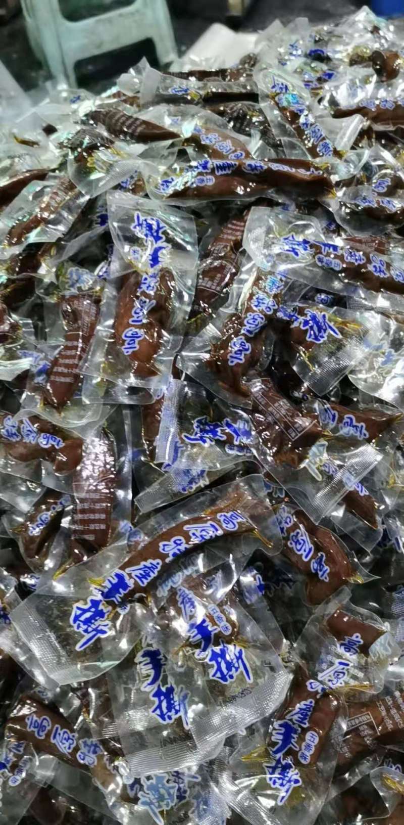手撕鸭肉手撕肉风干鸭肉麻辣五香批发支持一件代发
