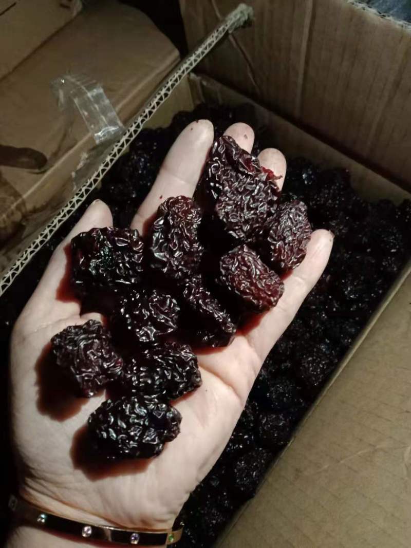 厂家批发乌枣紫晶枣烟熏枣黑枣一手货源现货供