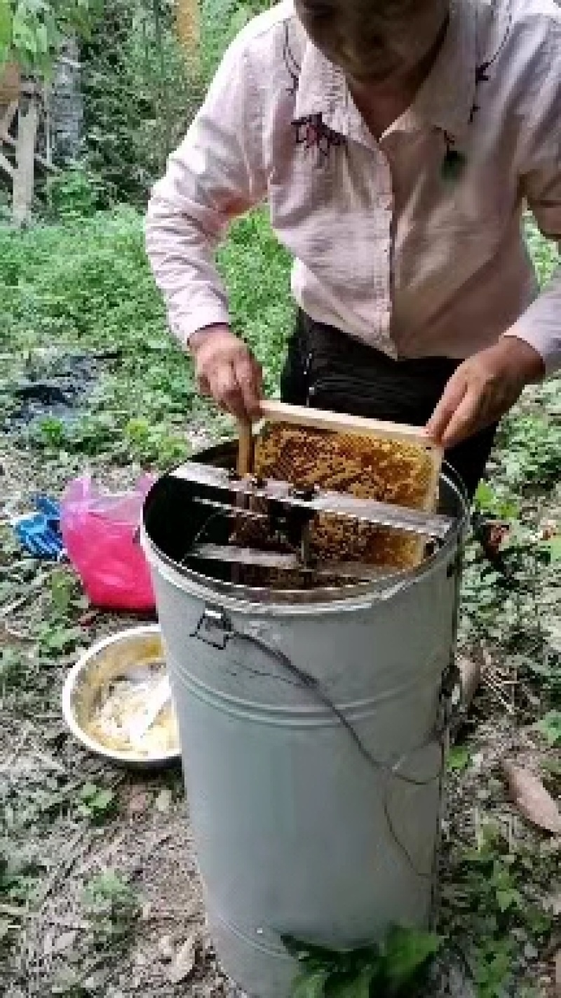 广西特产土蜂蜜，质量保障全国包邮，边远地区除外