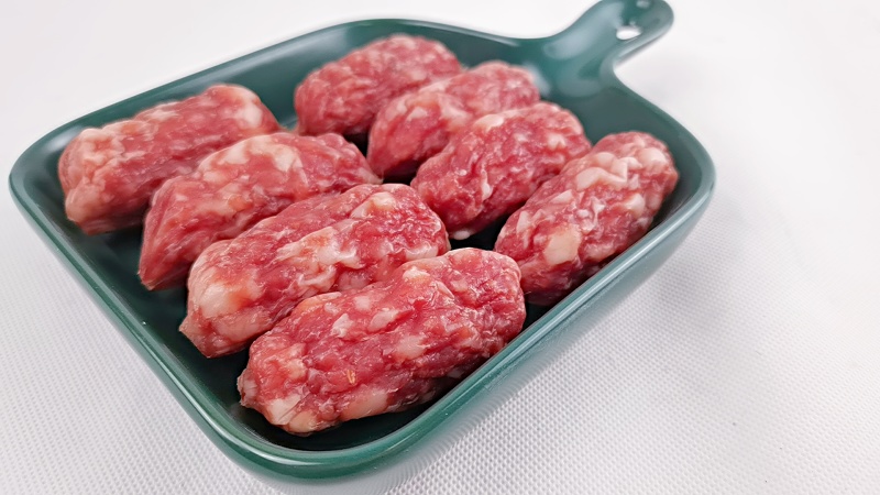 广式腊肠粒肠东莞肠短肠大肉粒肠切肉肠二八肥瘦厂家直发