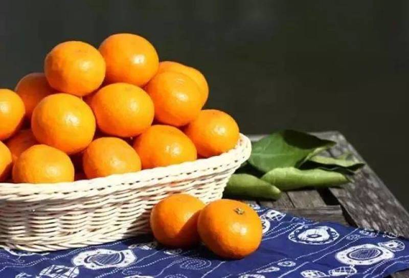 新余金黄蜜橘，甜蜜多汁，甜度高，货源充足，现摘现发。